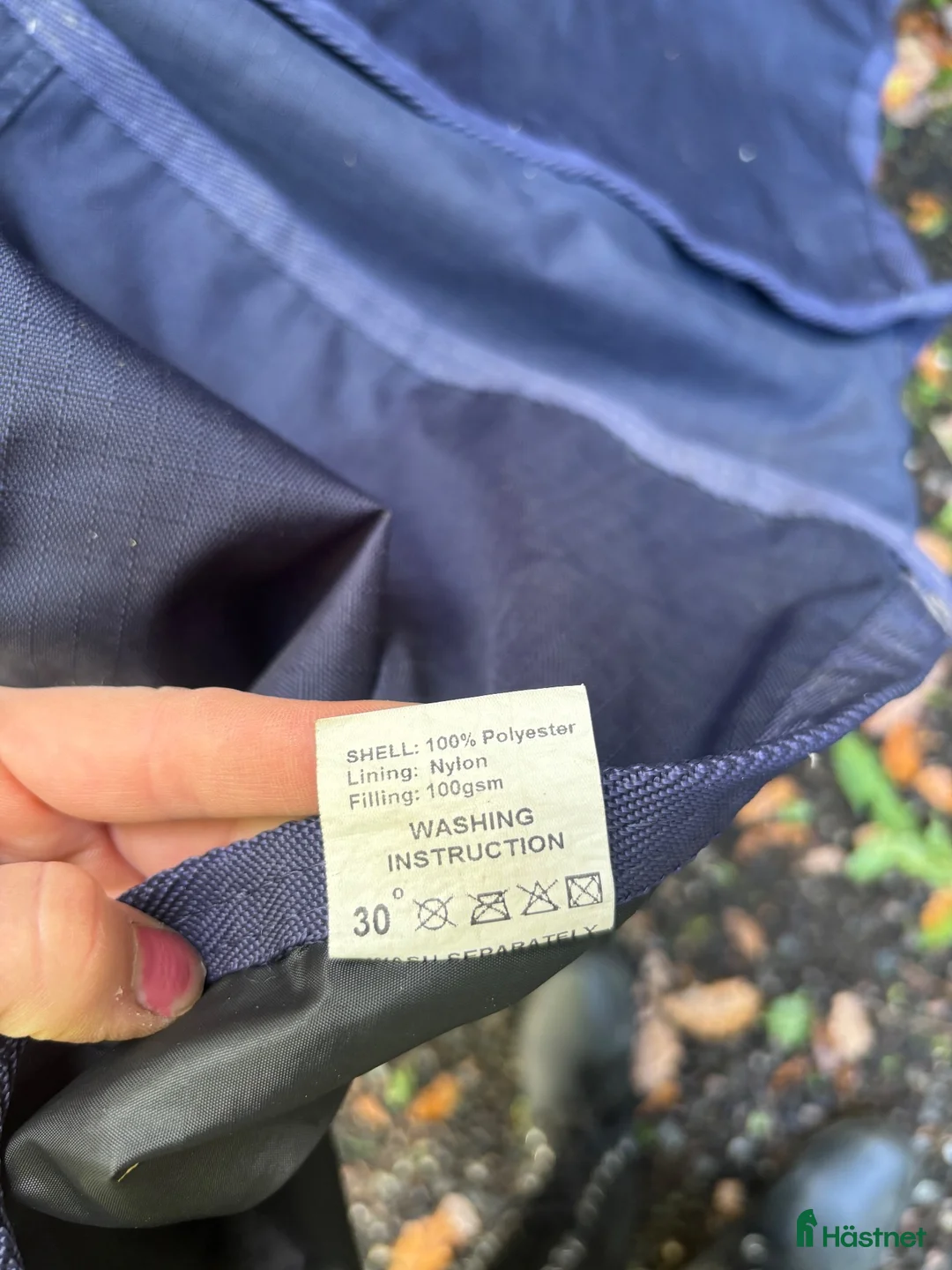 Täcken hästutrustning till salu: 100g utetäcke - Annons 2