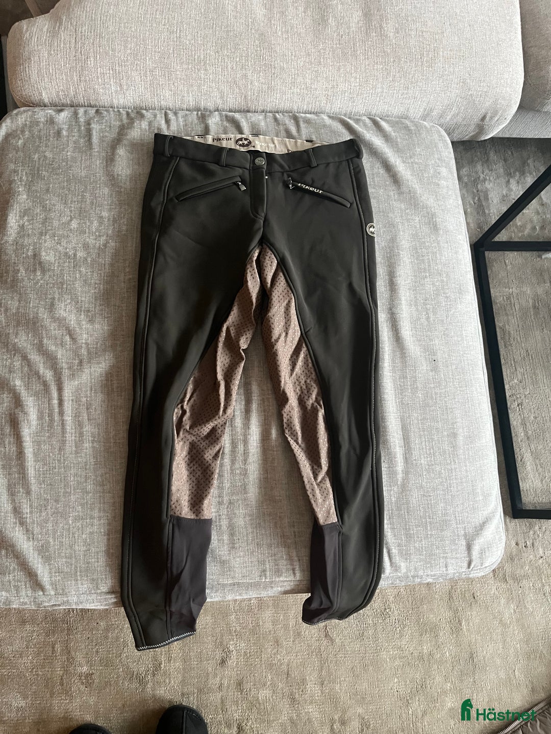 Ridbyxor ryttarutrustning till salu: Pikeur ridbyxor använda ca 3 gånger  i Lidingö - Annons 1