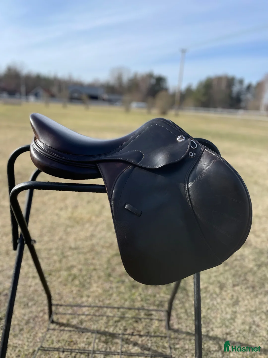 Sadlar hästutrustning till salu: Prestige Meredith - Annons 2