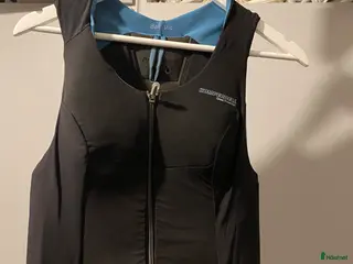 Säkerhetsvästar ryttarutrustning till salu: Komperdell Säkerhetsväst - Annons 2