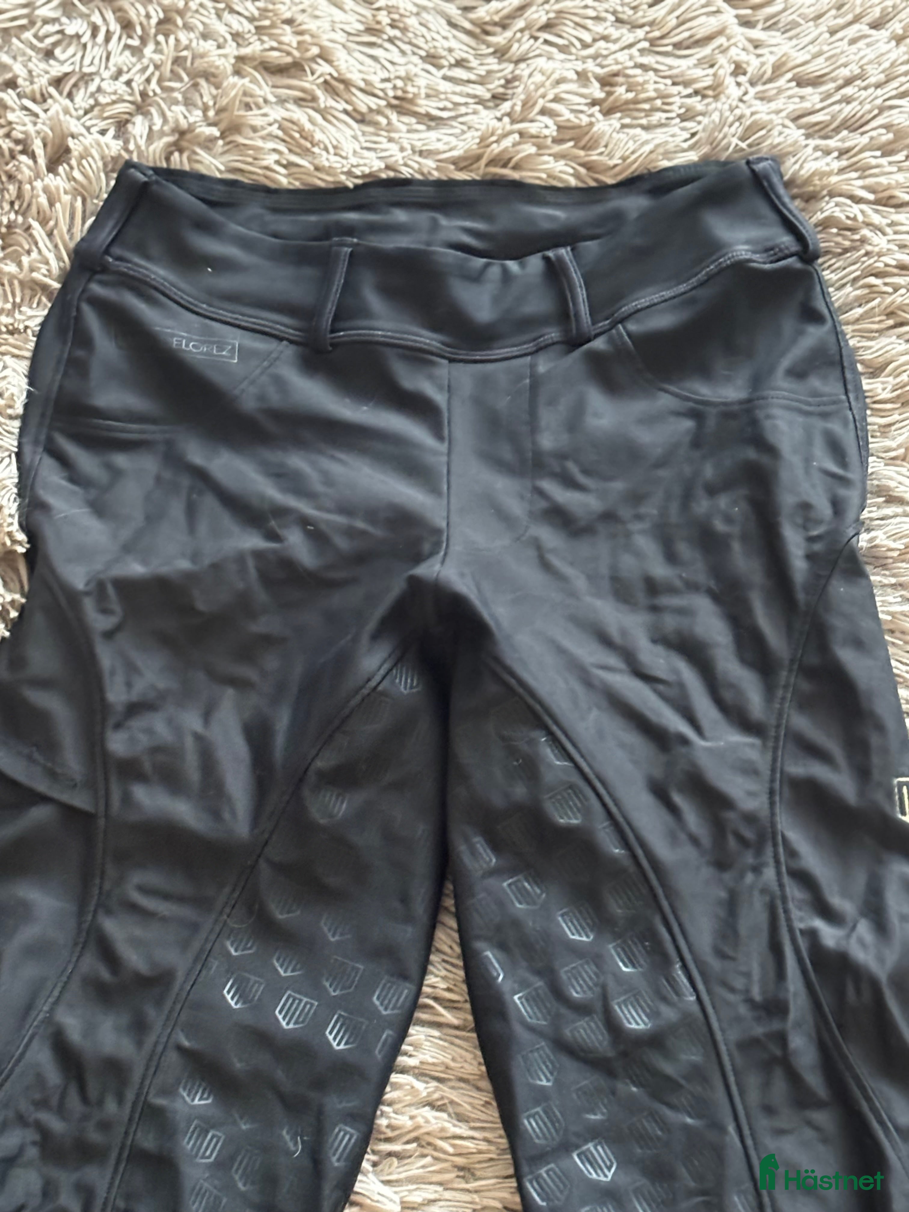 Ridbyxor ryttarutrustning till salu: Svarta Maya Delorez ridbyxor  - Annons 1