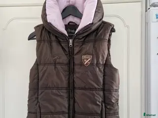 Jackor & Kavajer ryttarutrustning till salu: Väst Spooks - Annons 6