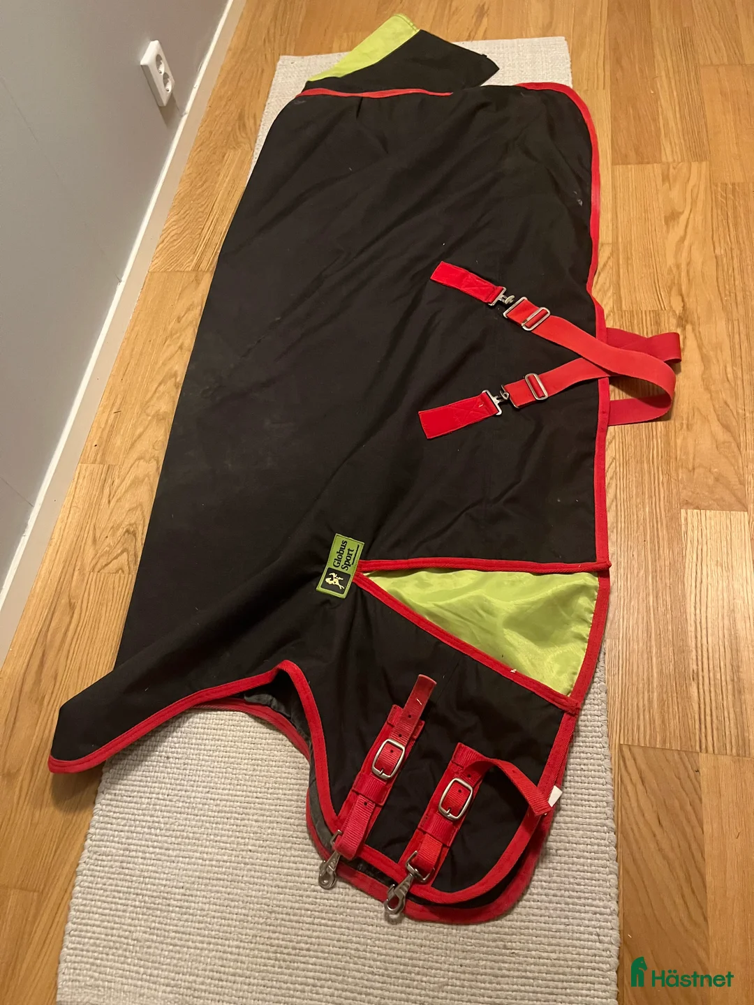 Täcken hästutrustning till salu: Vintertäcken 115 i Luleå - Annons 1