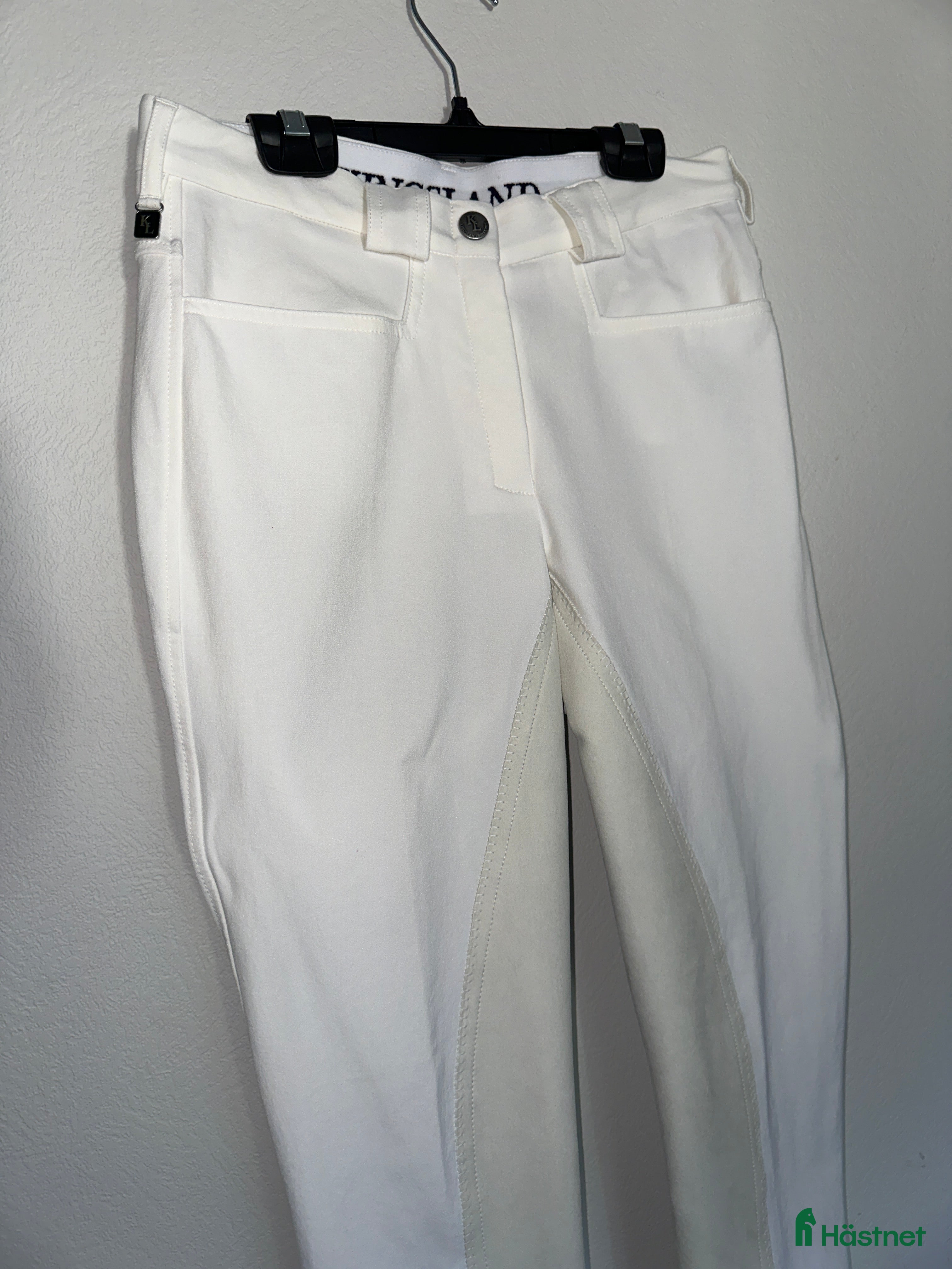 Ridbyxor ryttarutrustning till salu: Vita ridbyxor i Fjugesta - Annons 19