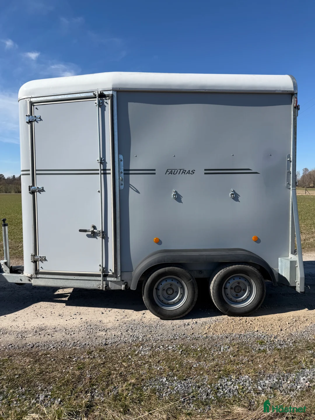 Hästtransporter  fordon & transport till salu: Fautras JMS -21 Hästarnas favorit!  - Annons 1