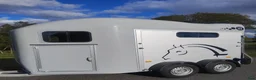 Hästtransporter  fordon & transport till salu: Hästtransport momsad - Annons 3