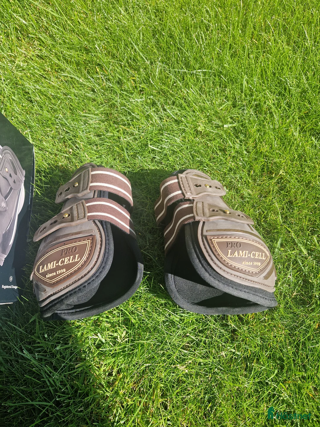 Benskydd hästutrustning till salu: Lamicell elite benskydd bakskydd i Västra Frölunda - Annons 1