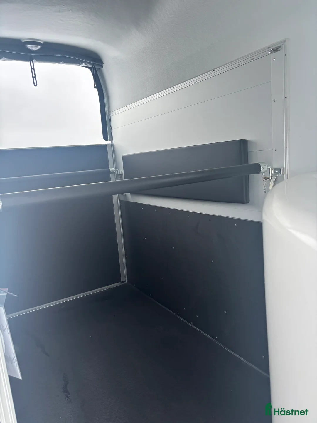 Hästtransporter  fordon & transport till salu: Cheval Gold One - Annons 5