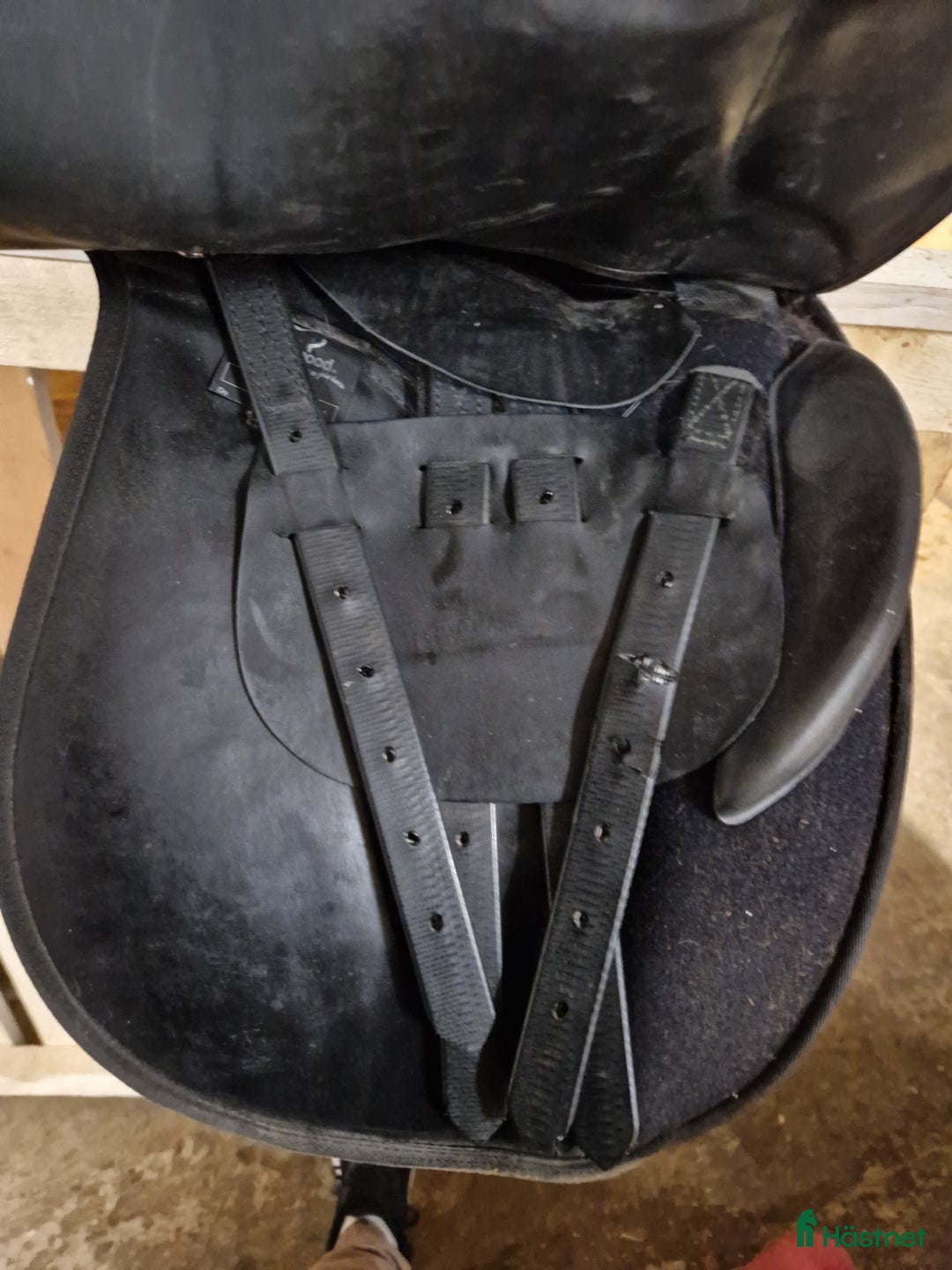 Sadlar hästutrustning till salu: Thorowgood griffin, 17t i Motala - Annons 4