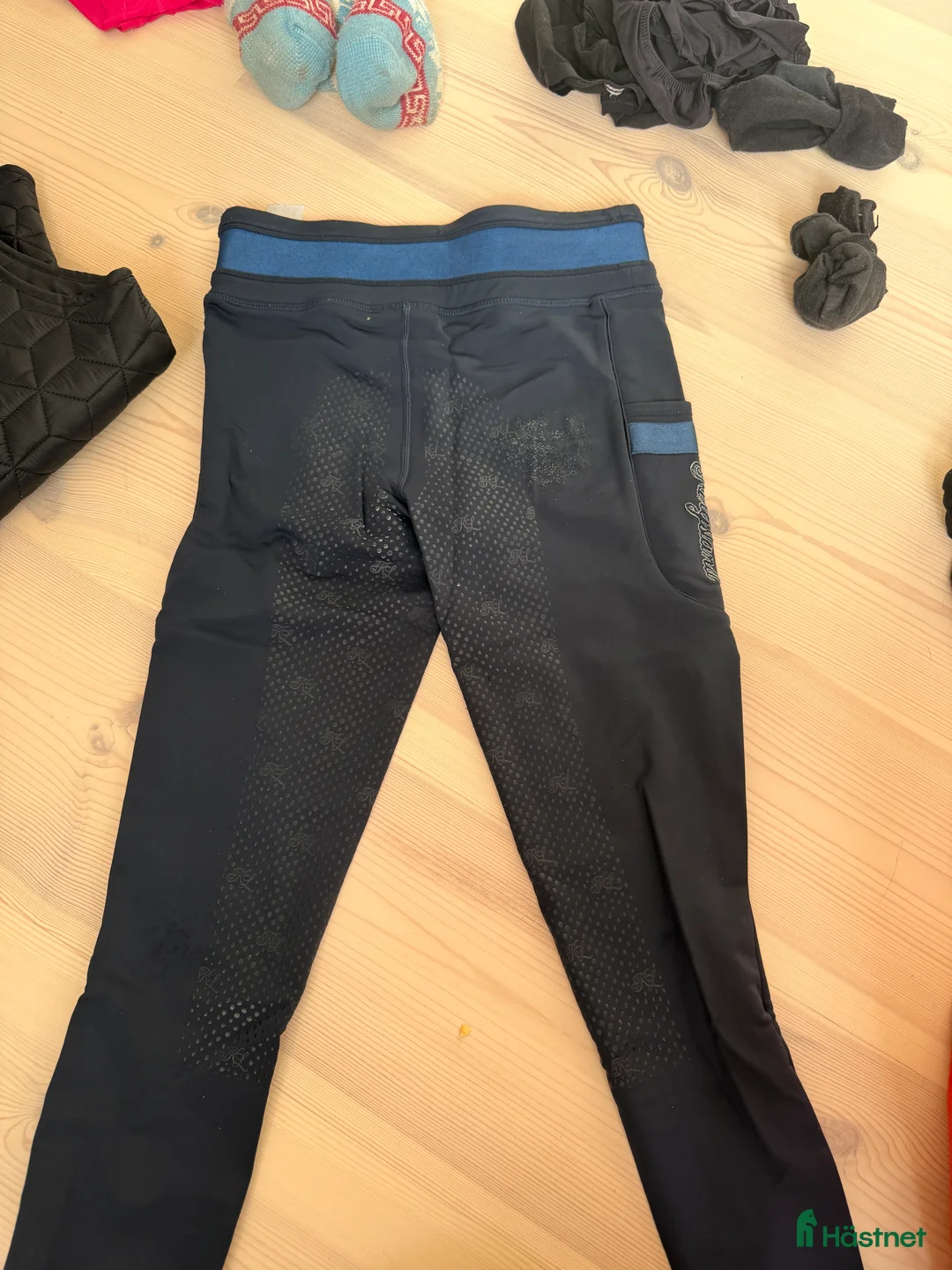 Ridbyxor ryttarutrustning till salu: KL tights i Lund - Annons 2