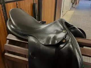 Sadlar hästutrustning Ordo Equester SPES, 17” i Stockholm - Annons 4