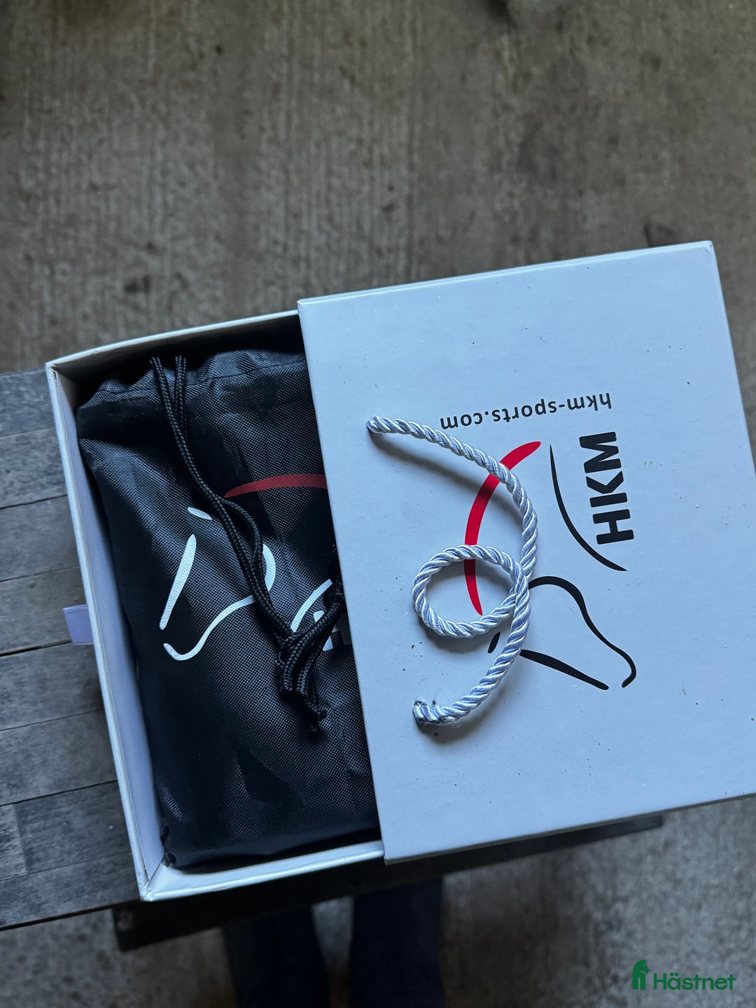 Stigbyglar hästutrustning till salu: Rosé stigbyglar  i Malmköping - Annons 4