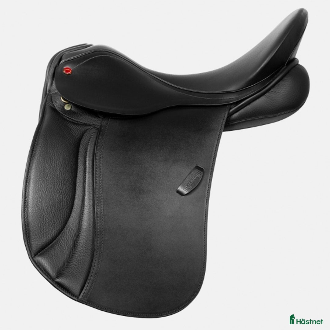 Sadlar hästutrustning till salu: Albion K2 CC Dressyr i Veberöd - Annons 1