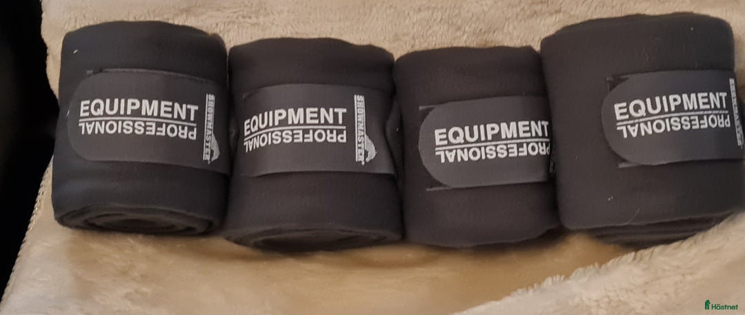 Täcken hästutrustning till salu: Ridtäcke storlek M, 125 cm i Umeå - Annons 3