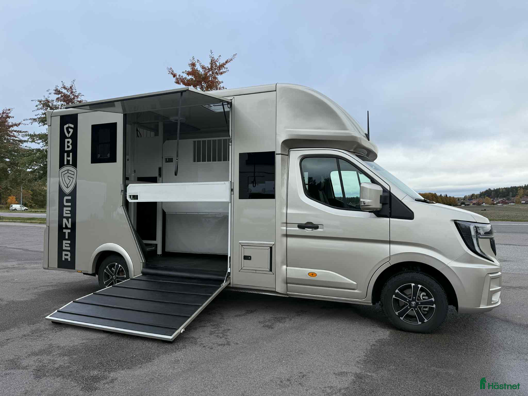 Hästlastbilar  fordon & transport till salu: NORDIC HORSE 5 STUTERI *HÖG LASTVIKT* i Köping - Annons 6
