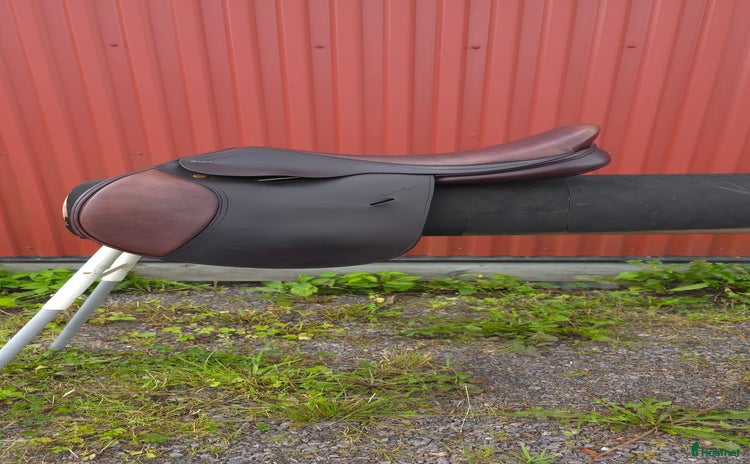 Sadlar hästutrustning till salu i Östansjö - Annons 13