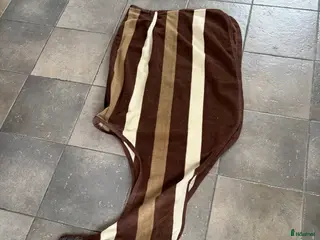 Täcken hästutrustning Brunt ländtäcke - Annons 2