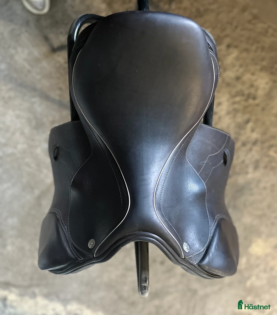 Sadlar hästutrustning till salu: Ny kemnevall Jumping Harold i Grödinge - Annons 3