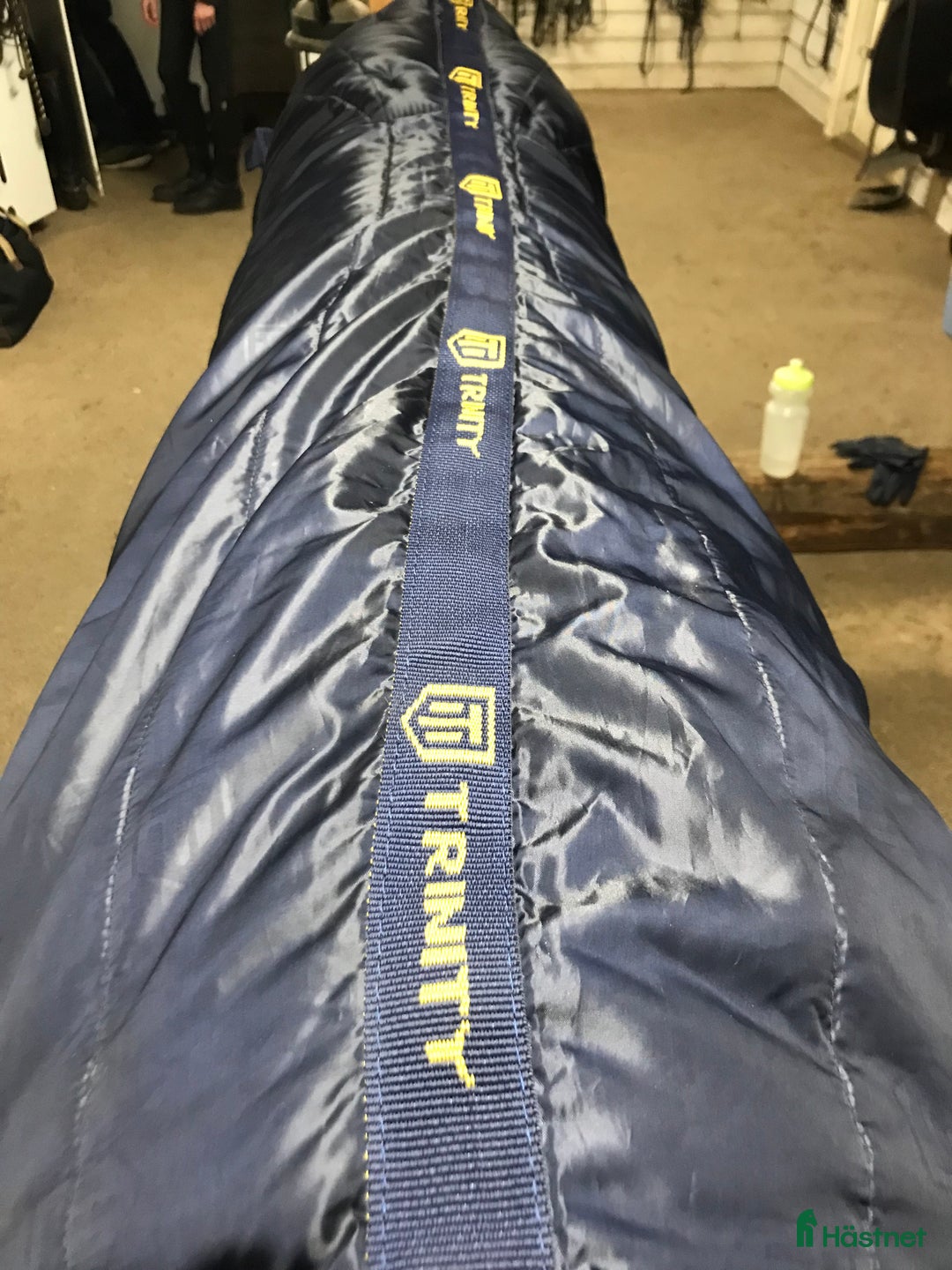 Täcken hästutrustning till salu: Trinity liner 100g i Björklinge - Annons 3