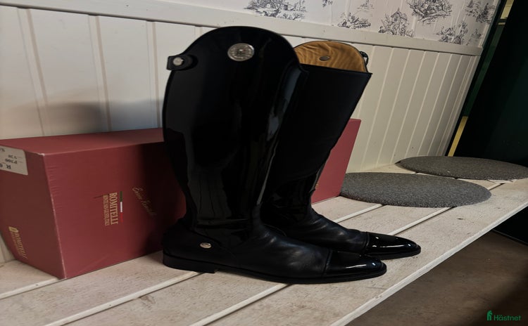 Ridstövlar ryttarutrustning till salu i Örebro - Annons 11