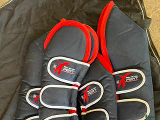 Benskydd hästutrustning till salu: EquiXpert Transportskydd i Finspång - Annons 2