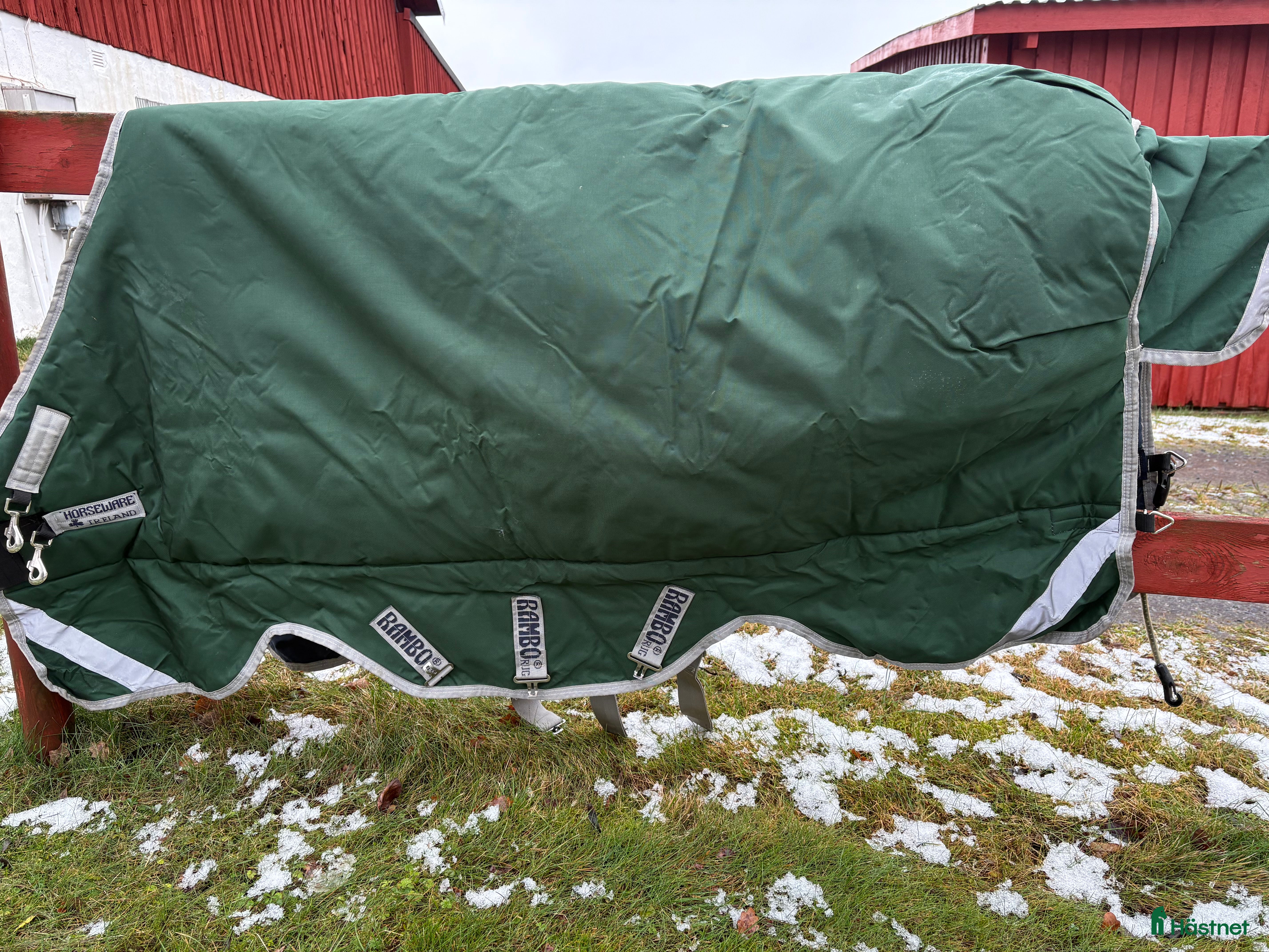 Täcken hästutrustning Horseware Rambo, 130 cm i Malmköping - Annons 4