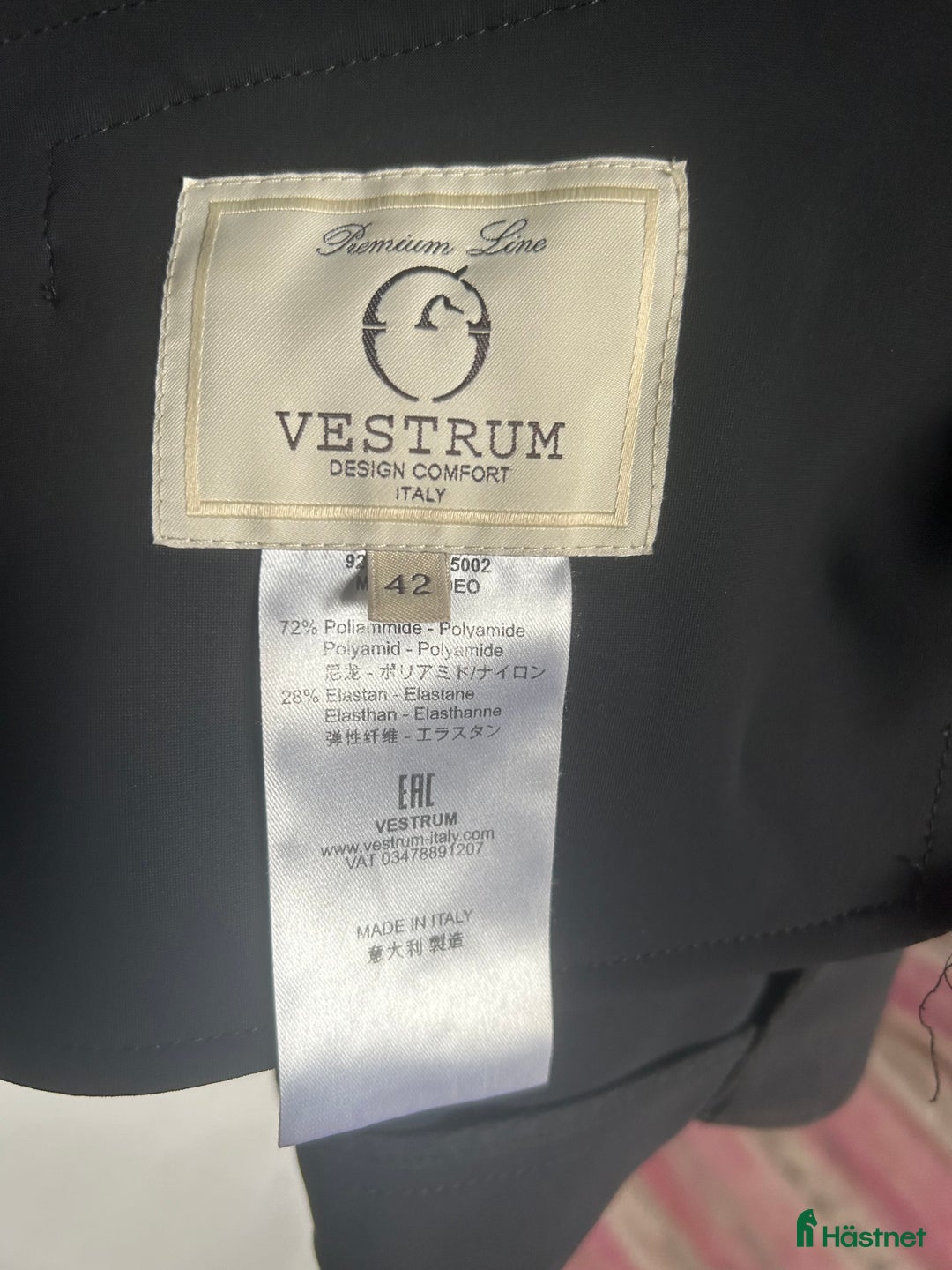 Jackor & Kavajer ryttarutrustning till salu: Vestrum svart it 42 i Klintehamn - Annons 5