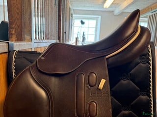 Sadlar hästutrustning till salu: GBS sadel i Heby - Annons 11
