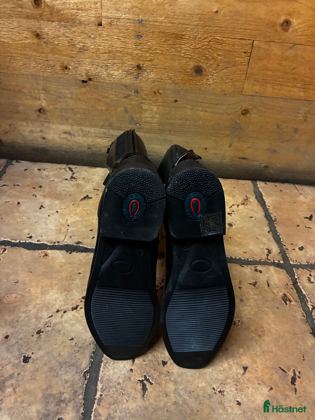 Ridstövlar ryttarutrustning till salu: Kvalitets läderstövlar  i Värmdö - Annons 3