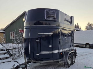 Hästtransporter fordon & transport till salu: Transport för 2 storhästar i Vindeln - Annons 2