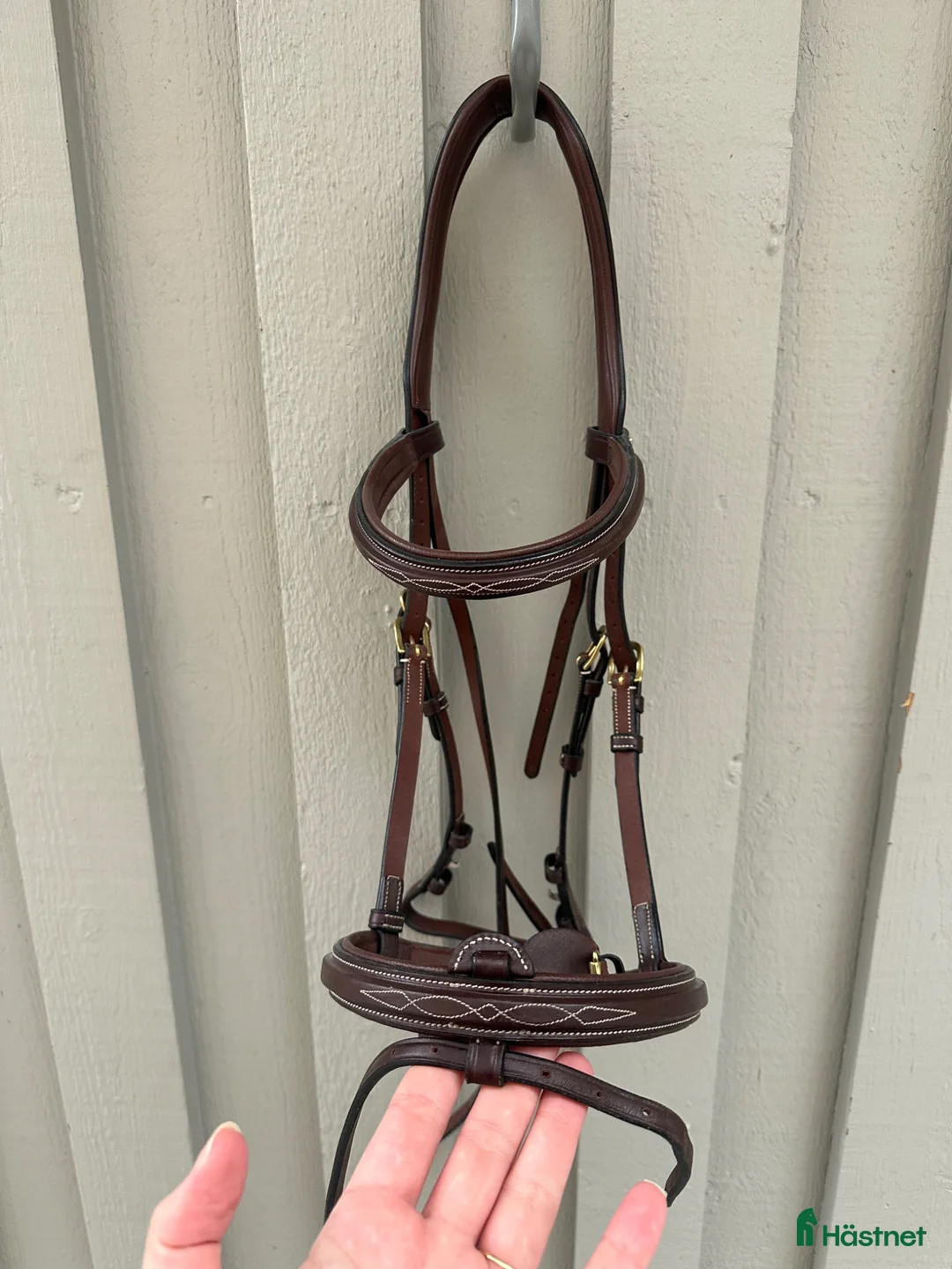 Träns hästutrustning till salu: Dyòn träns i nyskick stl full  - Annons 1