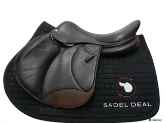 Sadlar hästutrustning till salu: Voltaire Stuttgart 17,5" i Upplands Väsby - Annons 2