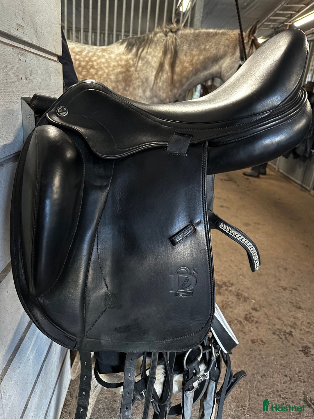 Sadlar hästutrustning till salu: Prestige D2 free, 18 tum i Göteborg - Annons 2