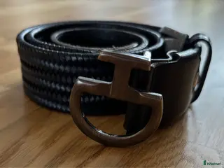 Övrigt Ridkläder ryttarutrustning till salu: Svart Cavalleria Toscana bälte - Annons 3