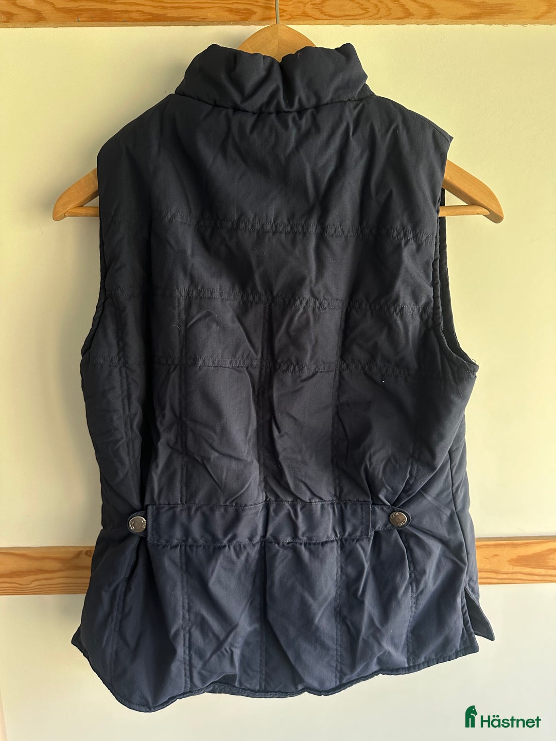 Övrigt Ridkläder ryttarutrustning till salu: Marinblå väst i Perstorp - Annons 2