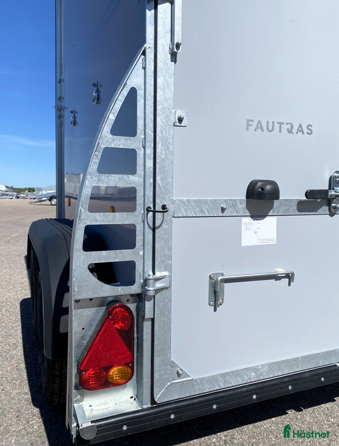 Hästtransporter  fordon & transport till salu: Fautras Provan med AidSystem-öppna/stäng framifrån i Kvicksund - Annons 14