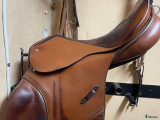 Sadlar hästutrustning till salu: Custom made Young Winner, 16” i Lund - Annons 1