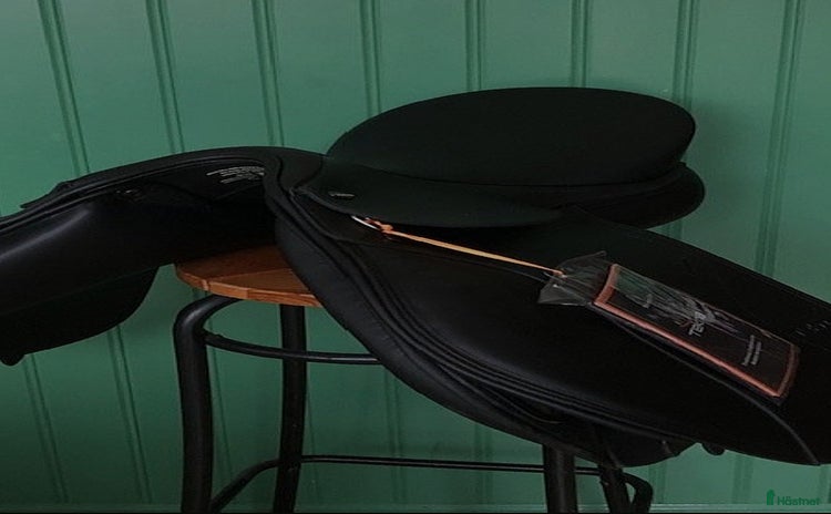 Sadlar hästutrustning till salu i Mölndal - Annons 3