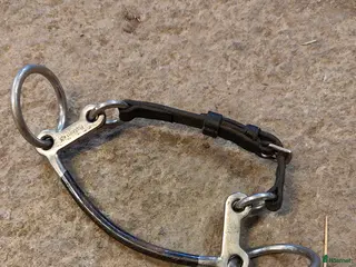 Bett hästutrustning till salu: PeeWee stl M i Skellefteå - Annons 1