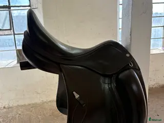 Sadlar hästutrustning Equipe Olympia med bred kanal - Annons 22