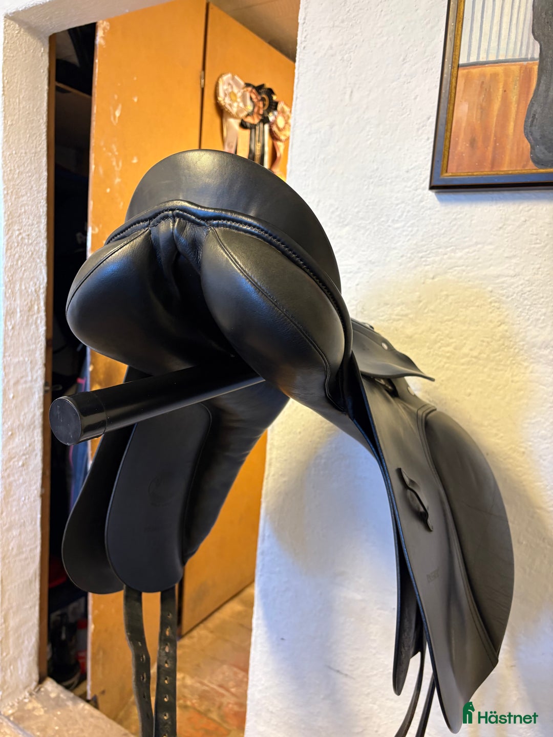Sadlar hästutrustning till salu: Dressyrsadel för den lilla ryttaren i Fjälkinge - Annons 2