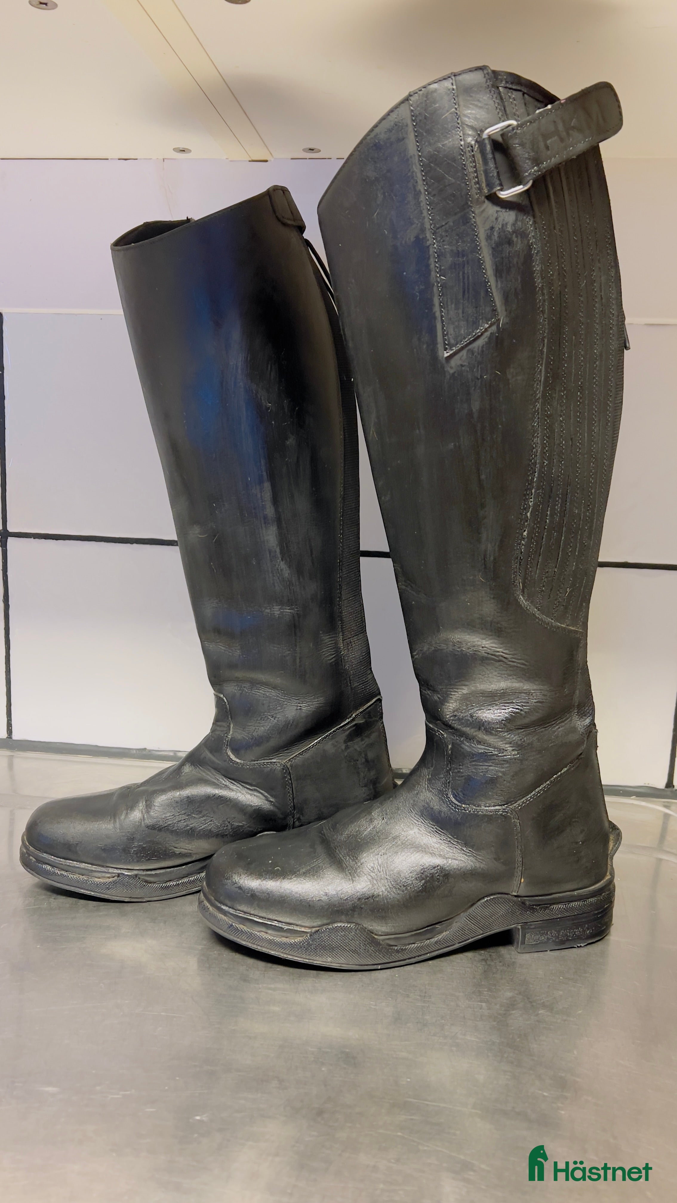 Ridstövlar ryttarutrustning till salu: Ridstövlar i Ljungaverk - Annons 2