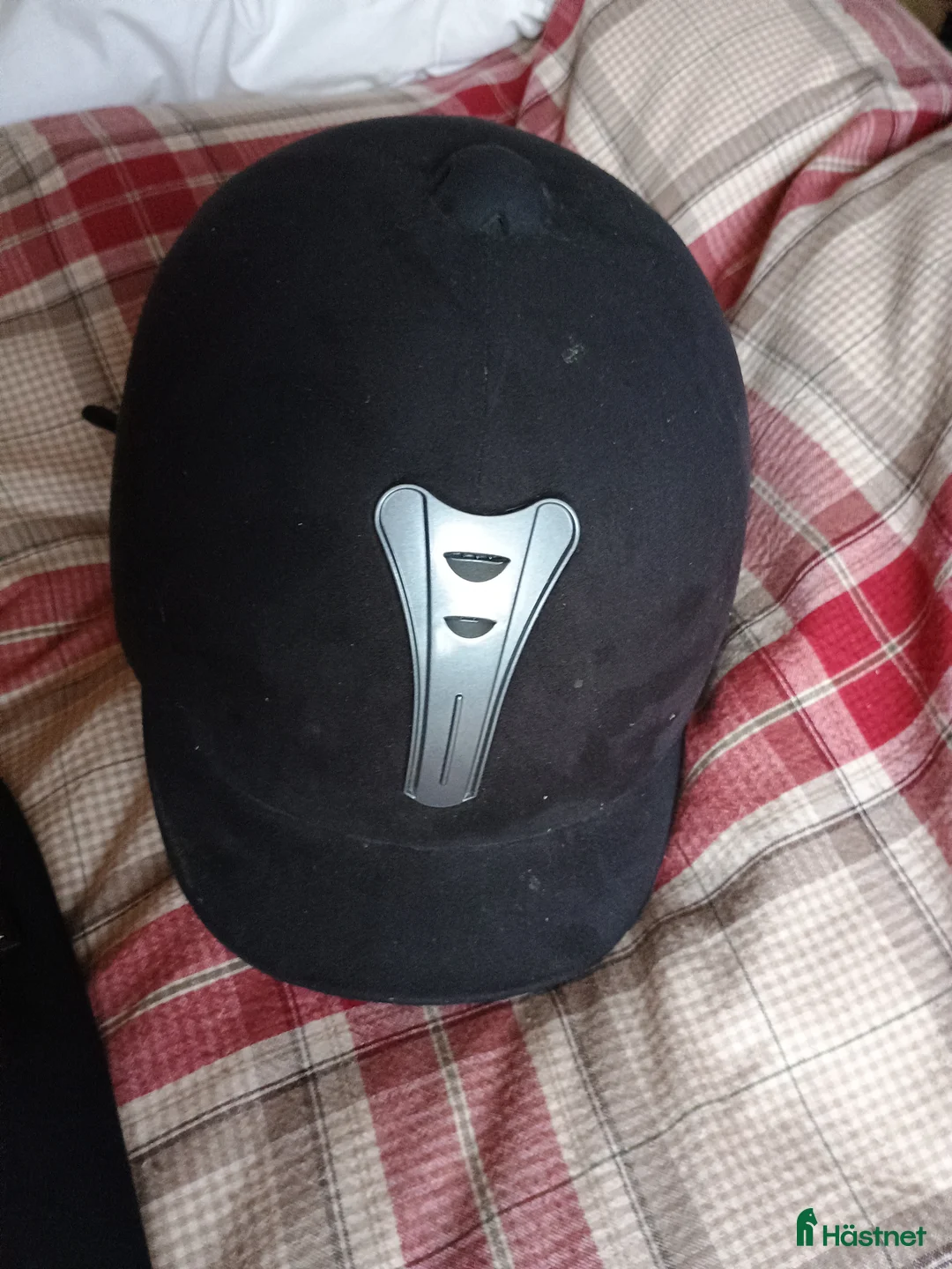 Jackor & Kavajer ryttarutrustning till salu: Jacket, ridstövlar, ridhjälm  - Annons 6