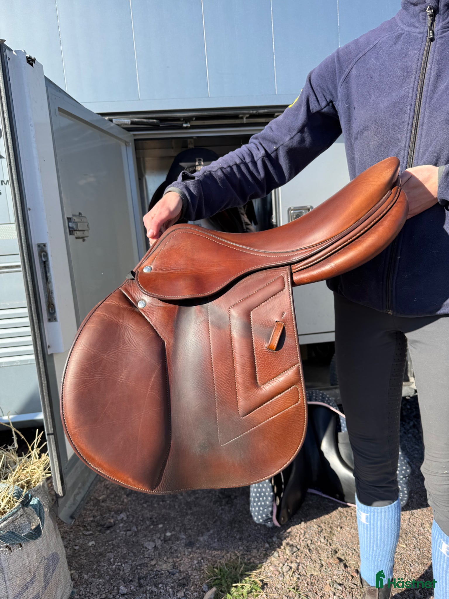 Sadlar hästutrustning Renaissance sadlar i mkt fint skick! - Annons 1