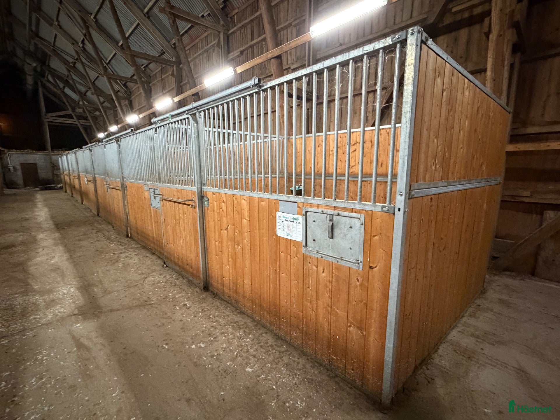 Stallinredning, stängsel & gård övrig utrustning till salu: Hästboxar säljes - Annons 2