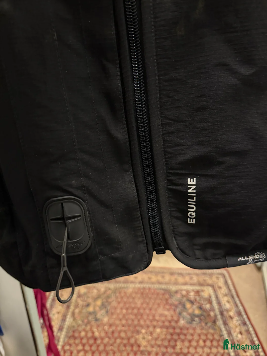 Säkerhetsvästar ryttarutrustning till salu: Uppblåsbar säkerhetsväst equline i Motala - Annons 6