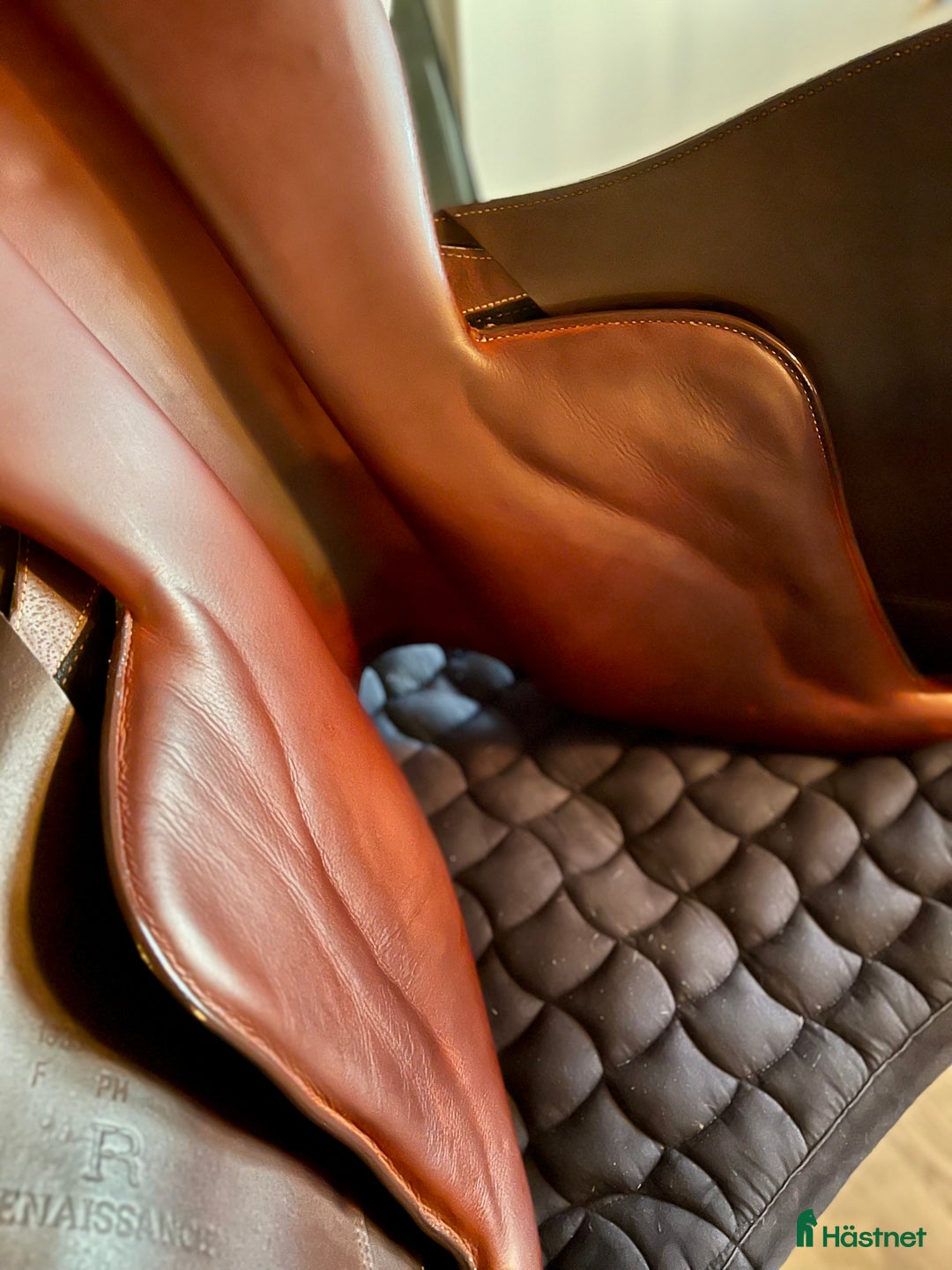 Sadlar hästutrustning till salu: Renaissance F monoflap, 18/34/LC i Bødalen - Annons 4