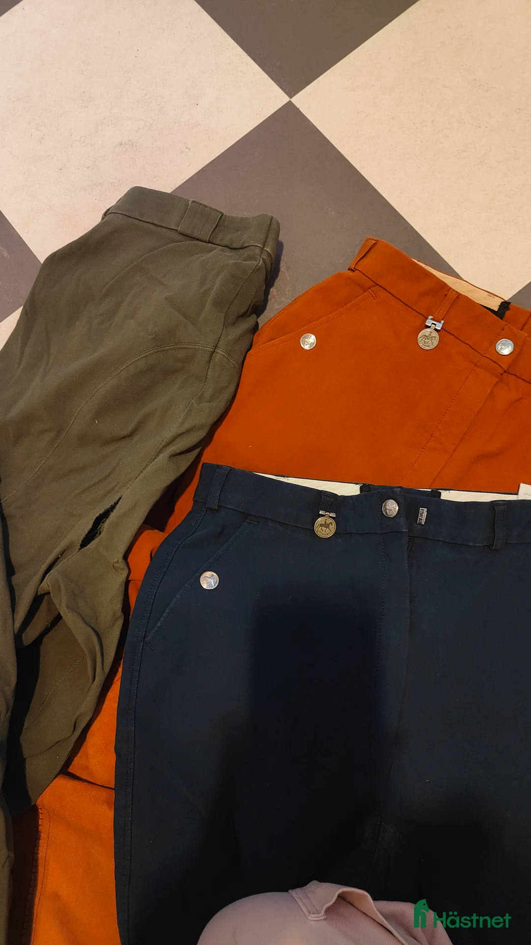 Ridbyxor ryttarutrustning till salu: 3 par Pikeur ridbyxor - Annons 3