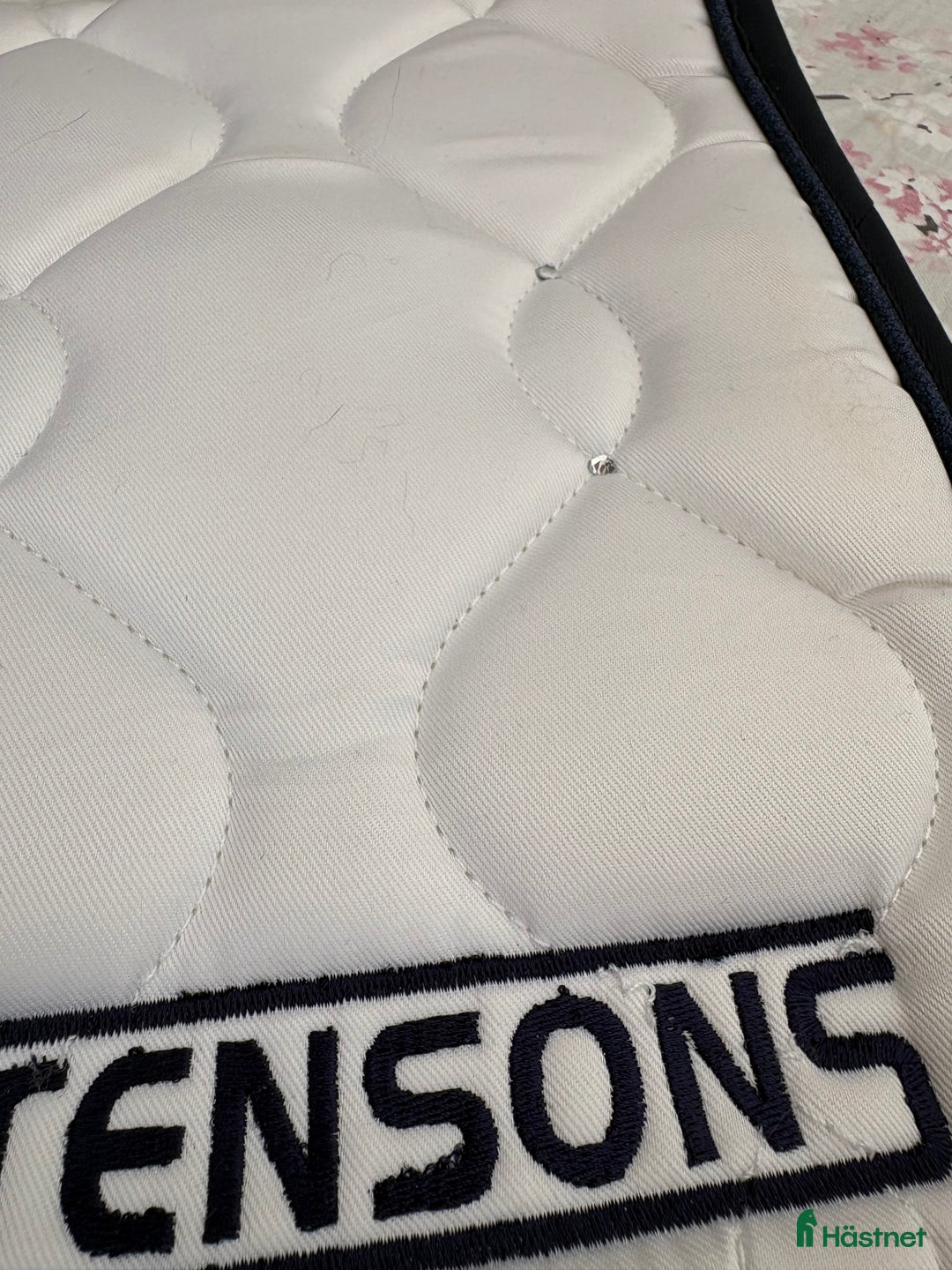 Schabrak & Vojlockar hästutrustning till salu: Två nya schabrak ponny i Vaggeryd - Annons 4