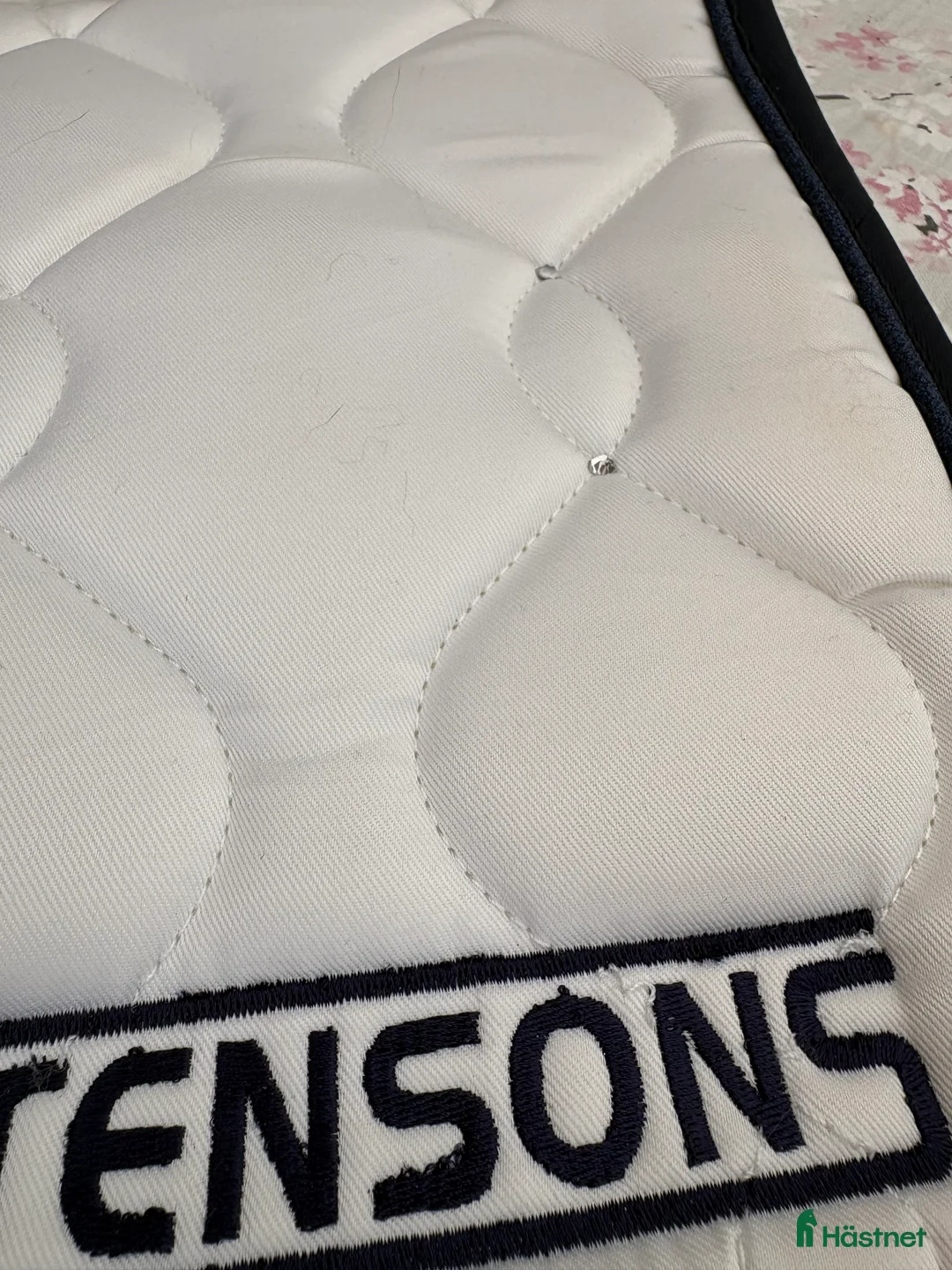 Schabrak & Vojlockar hästutrustning till salu: Två nya schabrak ponny i Vaggeryd - Annons 4